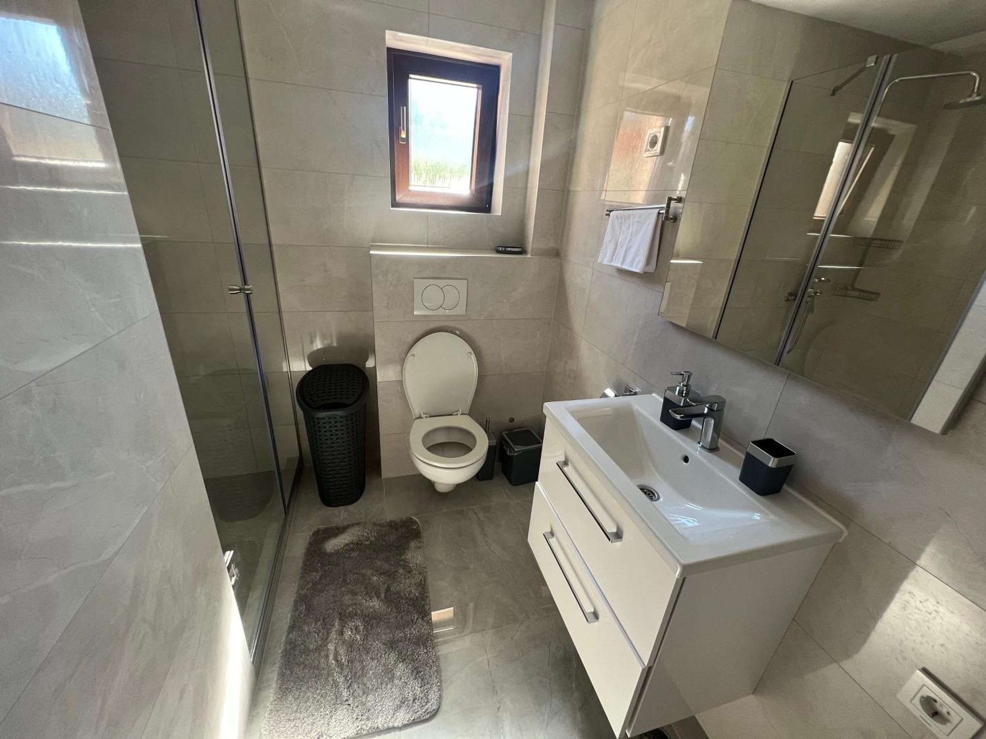 Zen Den Apartments Otočac Dış mekan fotoğraf