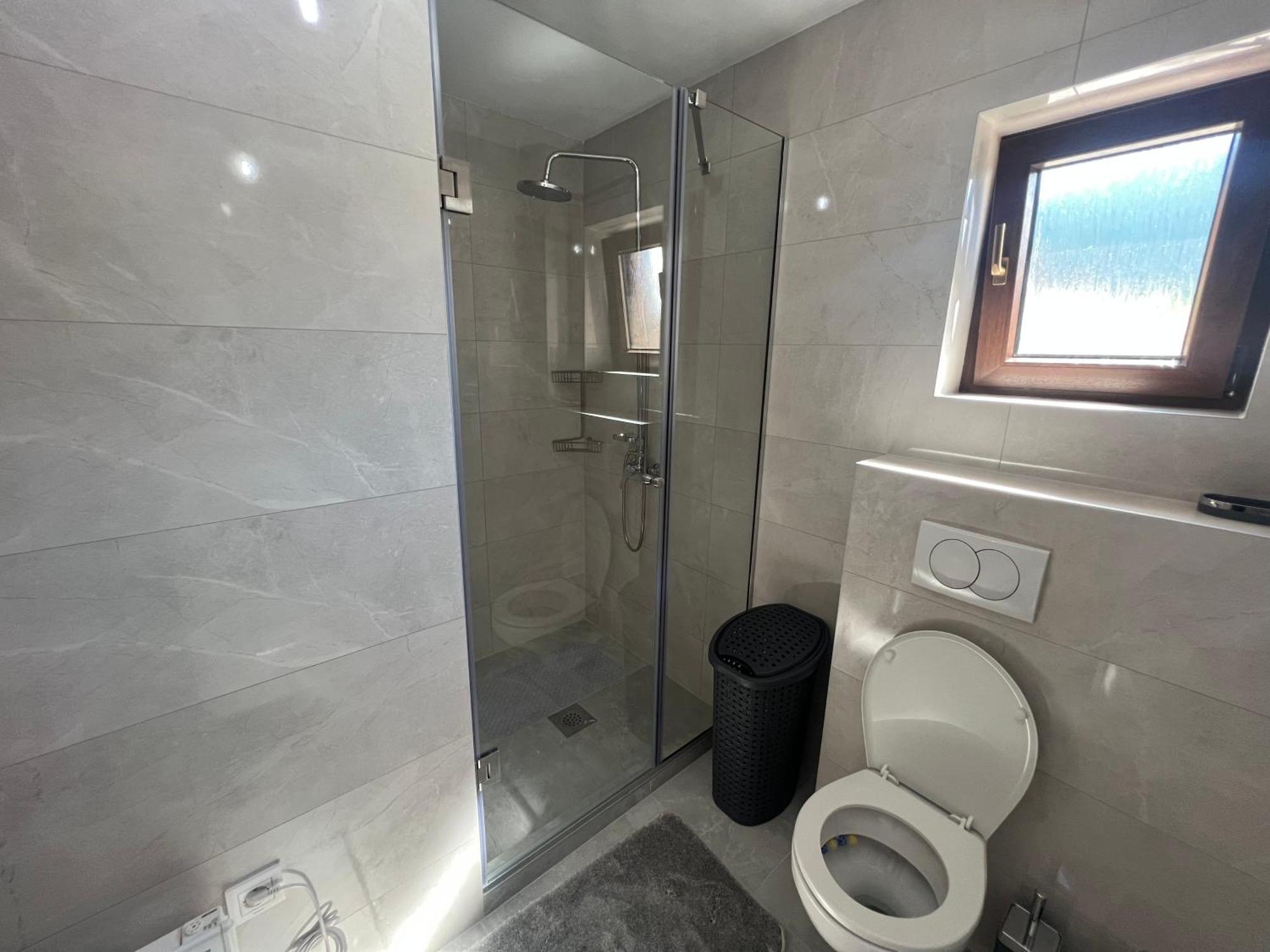 Zen Den Apartments Otočac Dış mekan fotoğraf